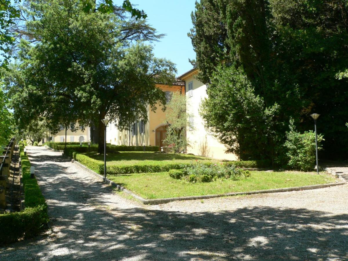Residenza Le Cicogne Villa Пистоя Екстериор снимка